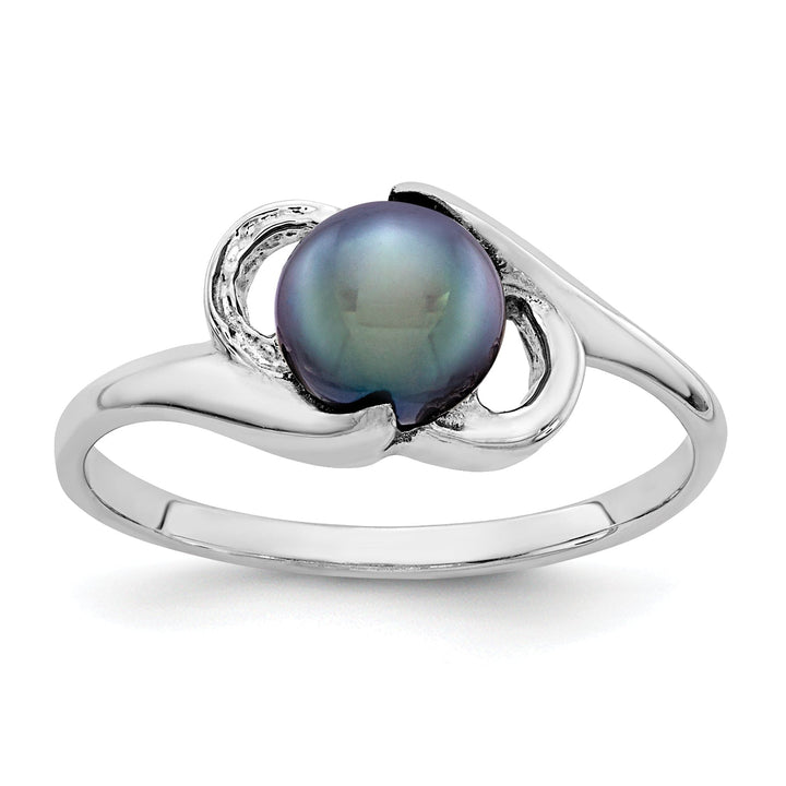Lovely Rita's Ring 14kt White Gold 5.5mm Black Pearl Ring